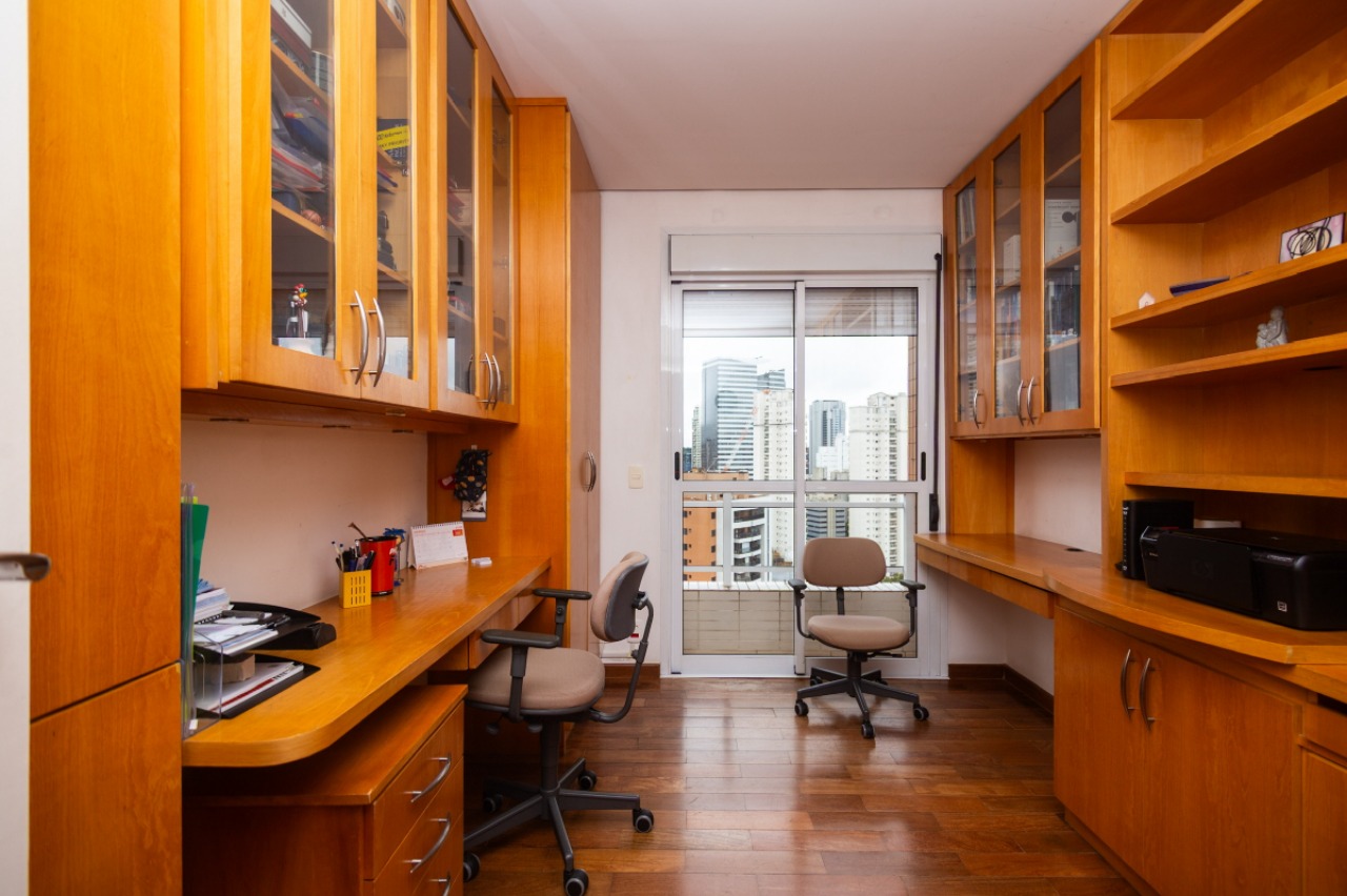 Apartamento, 4 quartos, 205 m² - Foto 36