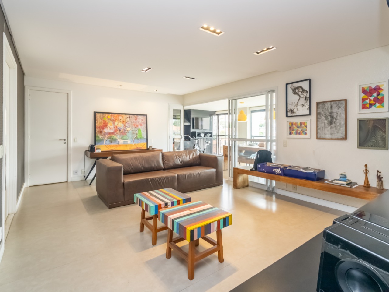 Apartamento, 3 quartos, 140 m² - Foto 1