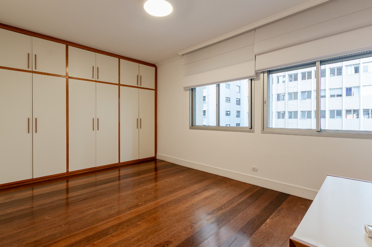 Apartamento, 3 quartos, 270 m² - Foto 36