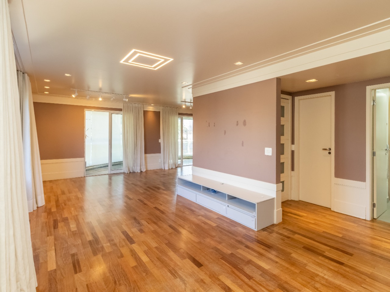Apartamento, 4 quartos, 178 m² - Foto 1