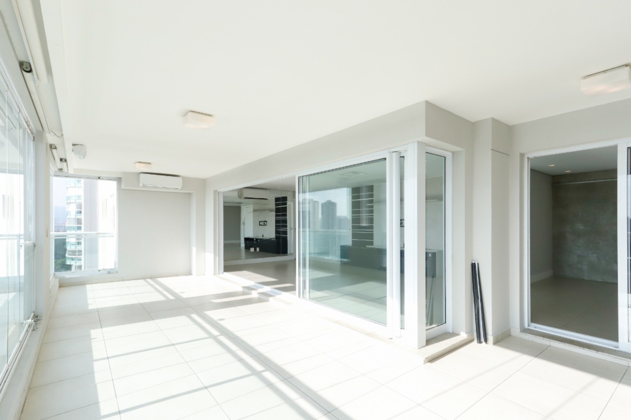 Apartamento, 4 quartos, 241 m² - Foto 8
