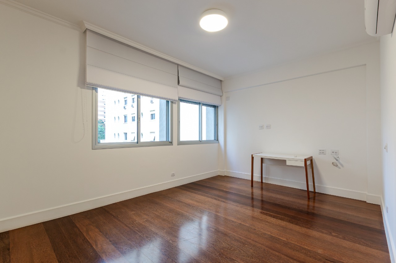 Apartamento, 3 quartos, 270 m² - Foto 37