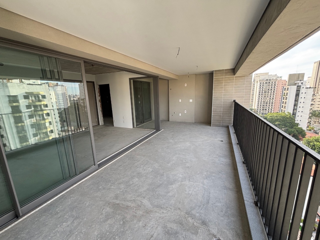 Apartamento, 3 quartos, 150 m² - Foto 1