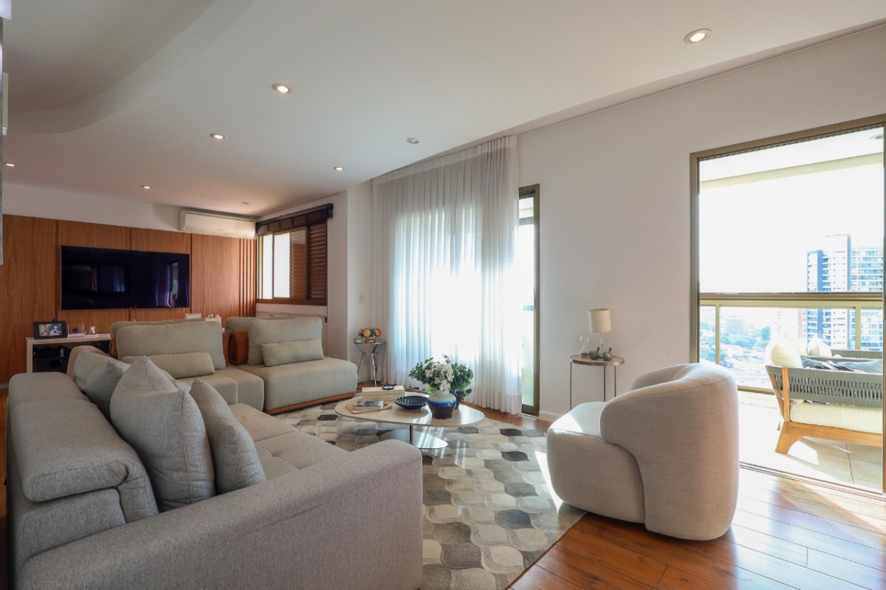 Apartamento, 3 quartos, 147 m² - Foto 2