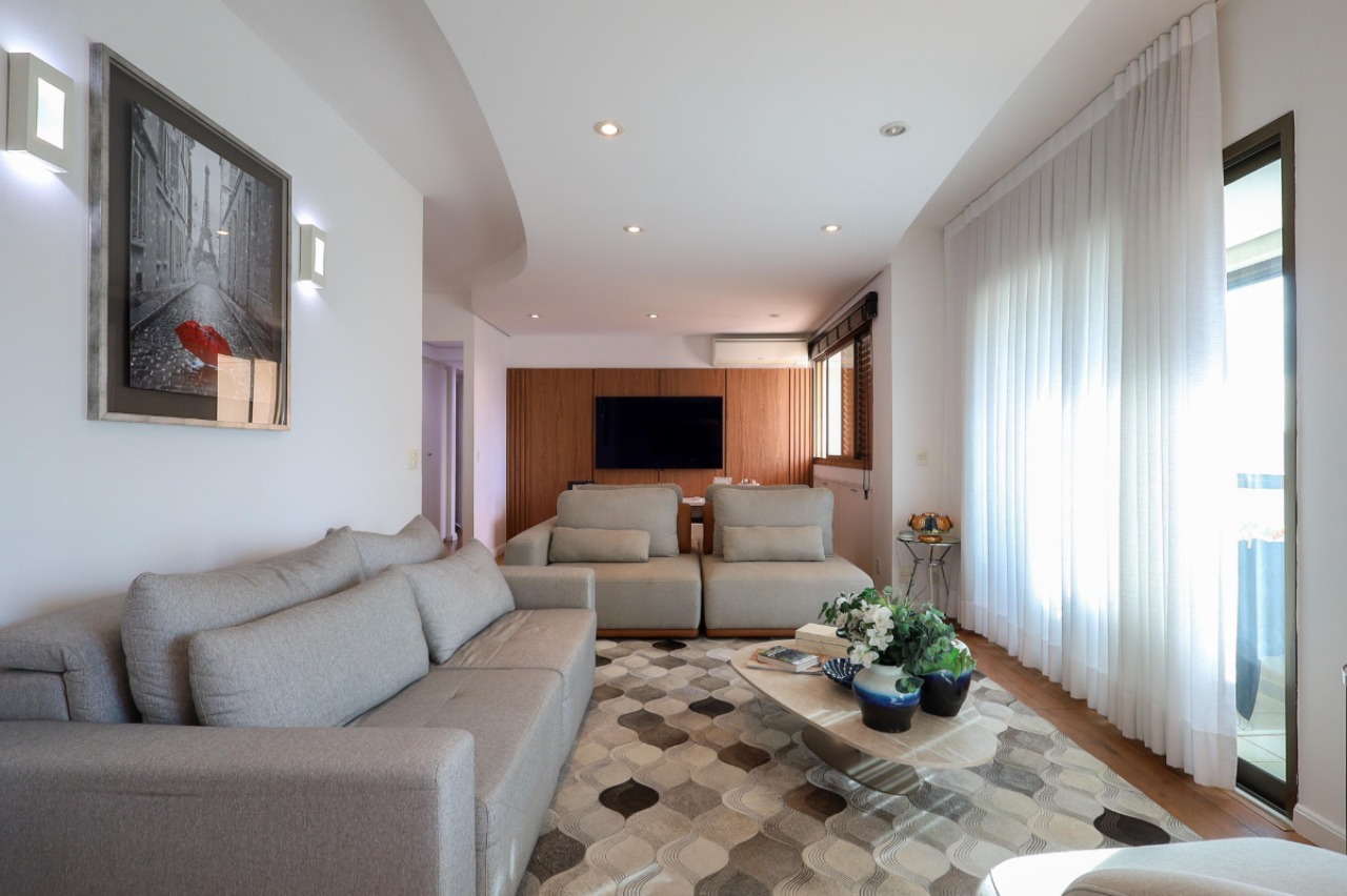 Apartamento, 3 quartos, 147 m² - Foto 1