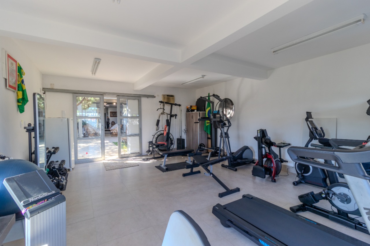 Casa, 4 quartos, 400 m² - Foto 33