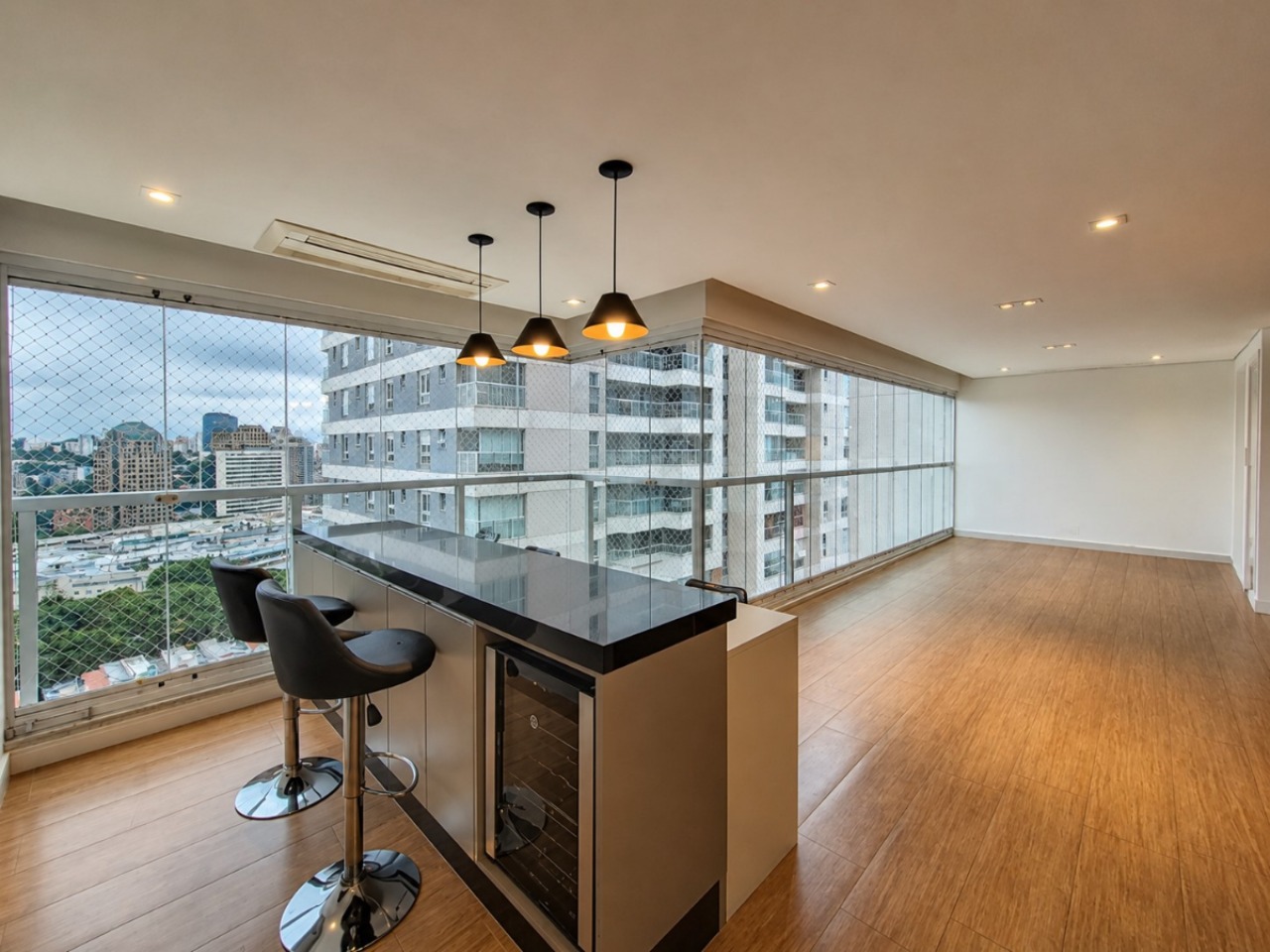 Apartamento, 4 quartos, 189 m² - Foto 4