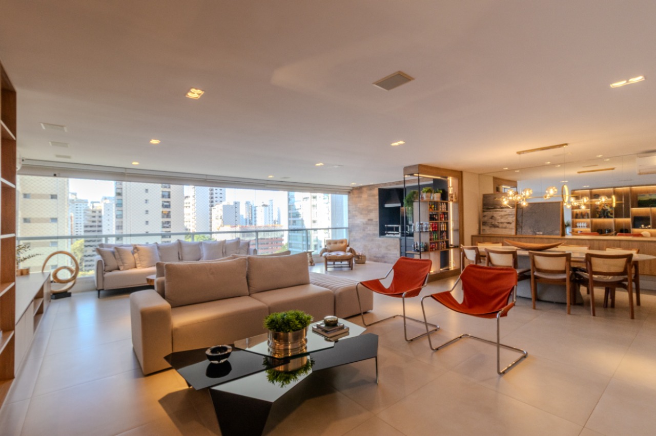 Apartamento, 3 quartos, 222 m² - Foto 1