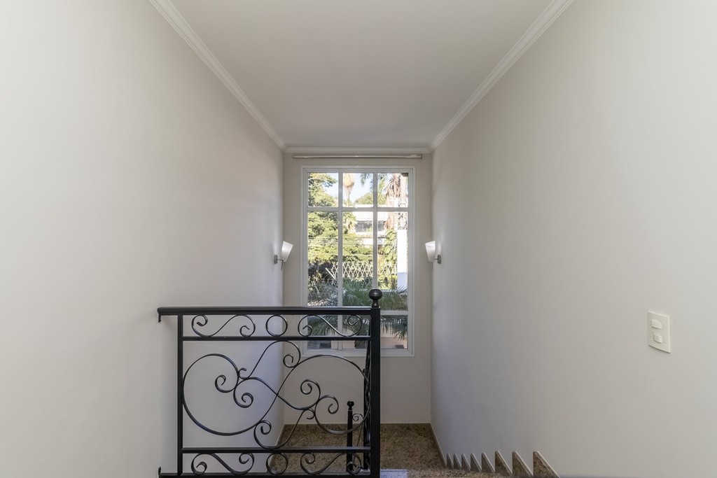 Casa, 4 quartos, 320 m² - Foto 18