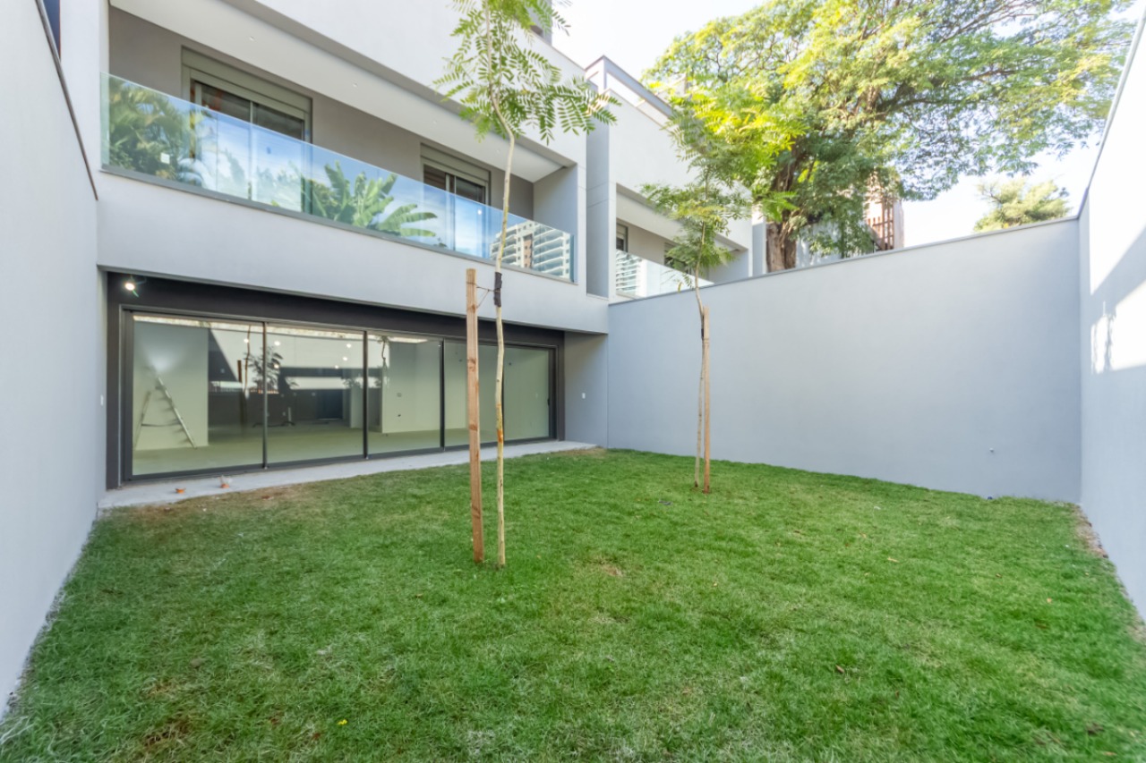 Casa, 3 quartos, 534 m² - Foto 1
