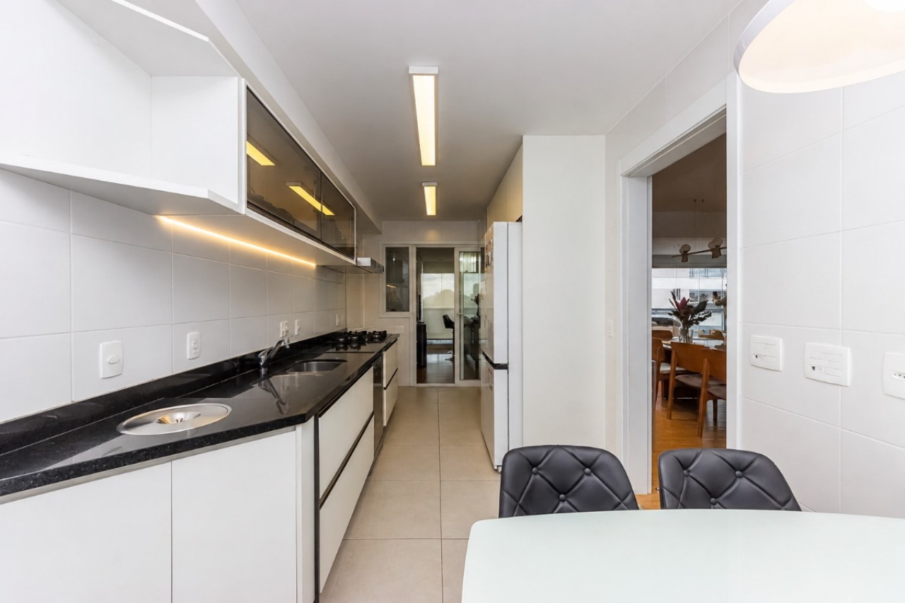 Apartamento, 4 quartos, 189 m² - Foto 10