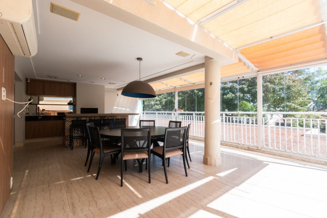Apartamento, 3 quartos, 199 m² - Foto 1