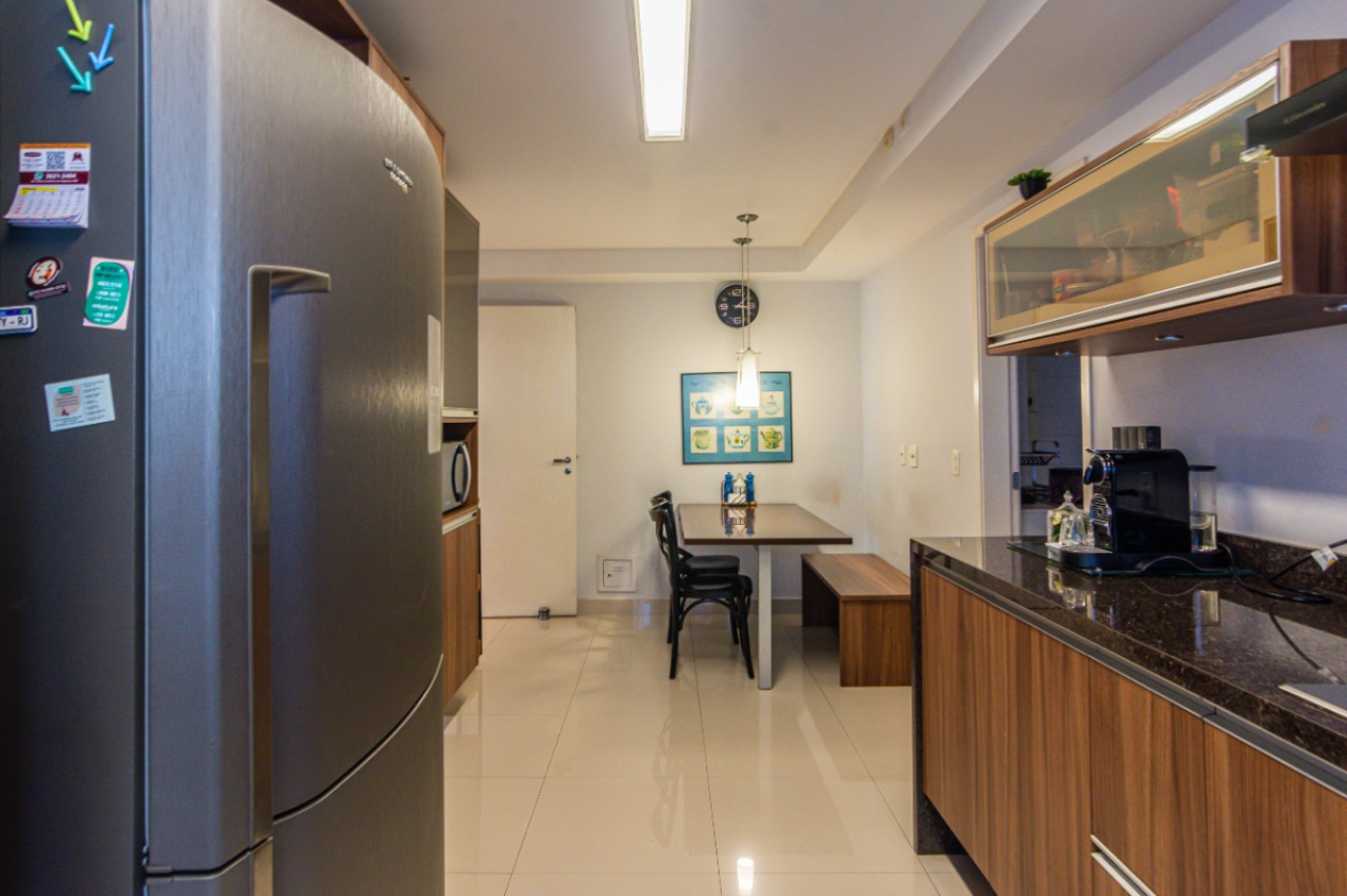 Apartamento, 3 quartos, 209 m² - Foto 12