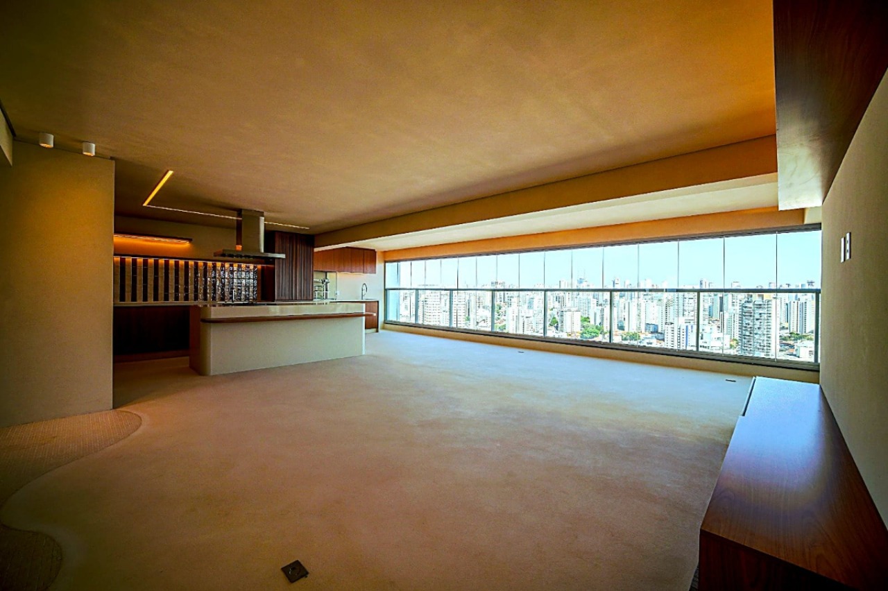 Apartamento, 3 quartos, 184 m² - Foto 1