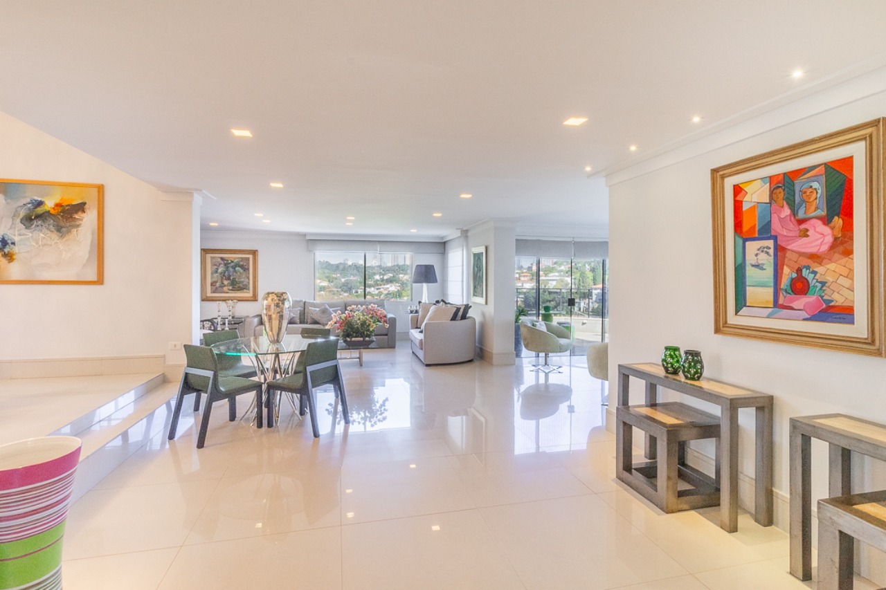 Apartamento, 4 quartos, 351 m² - Foto 1