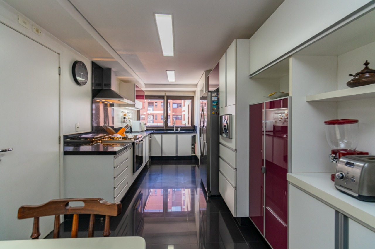 Apartamento, 3 quartos, 209 m² - Foto 14
