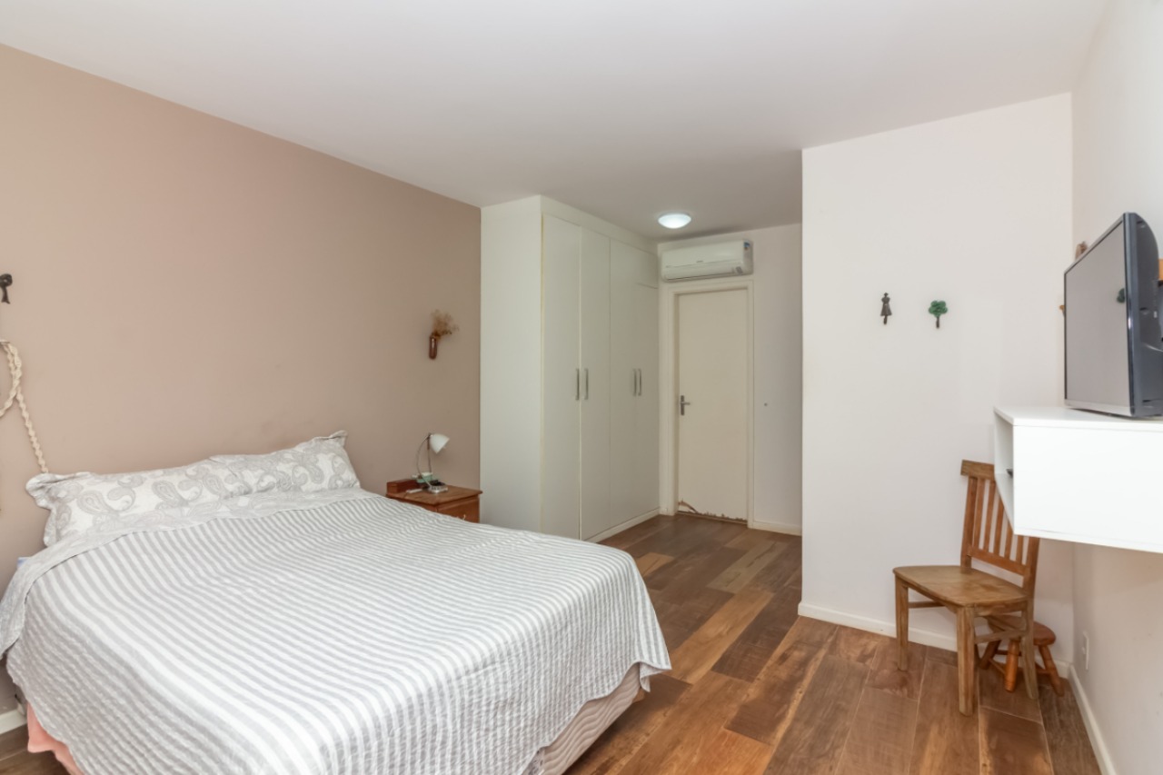 Casa, 4 quartos, 370 m² - Foto 33