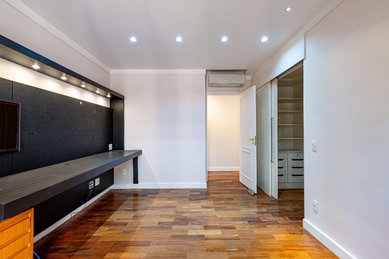 Casa, 4 quartos, 479 m² - Foto 39
