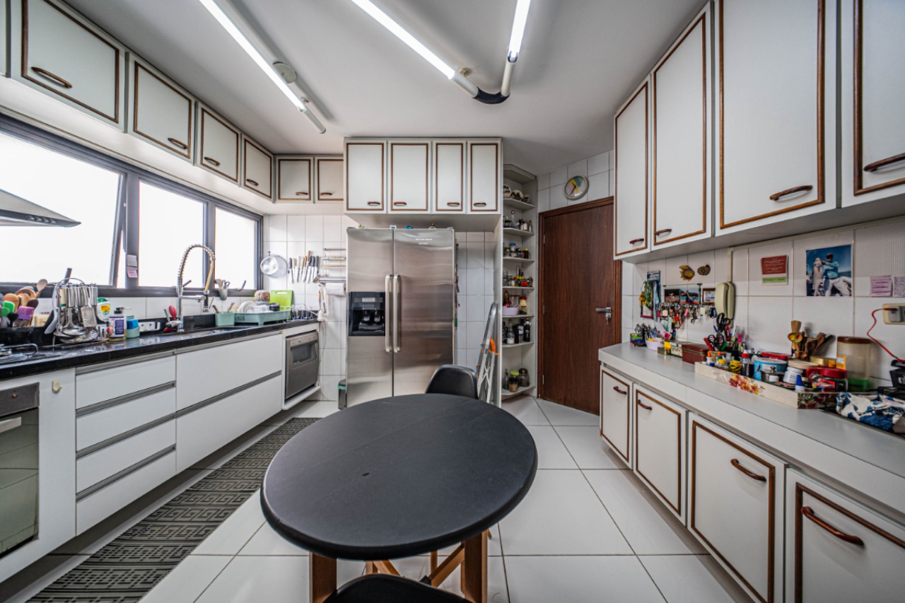 Apartamento, 3 quartos, 160 m² - Foto 21