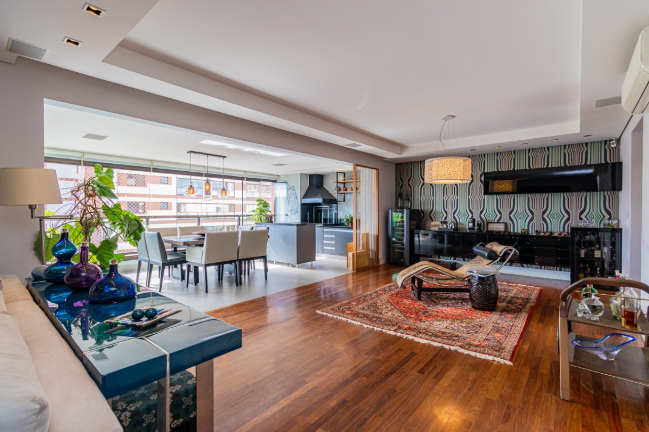 Apartamento, 3 quartos, 209 m² - Foto 1