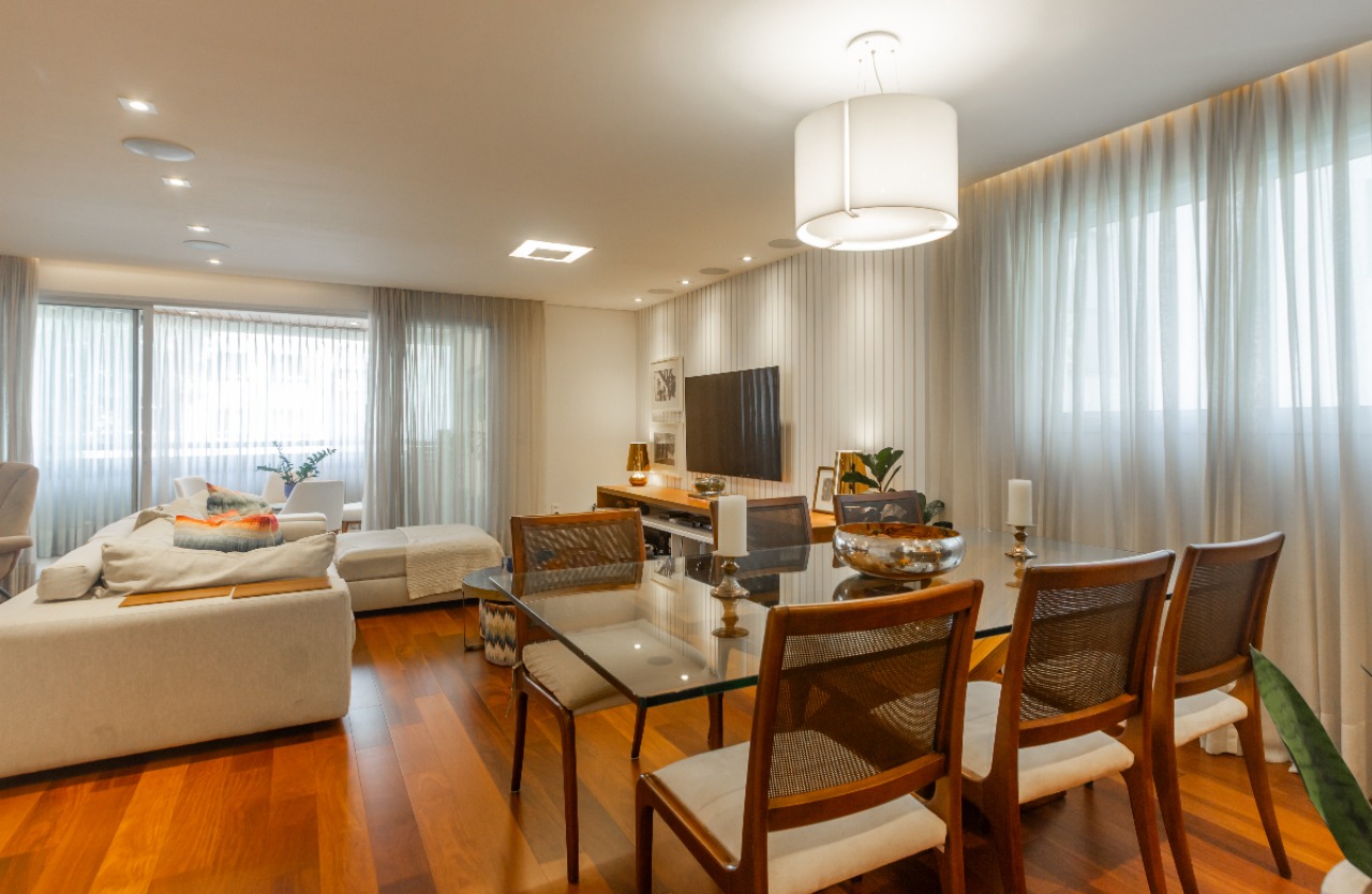 Apartamento, 3 quartos, 202 m² - Foto 2