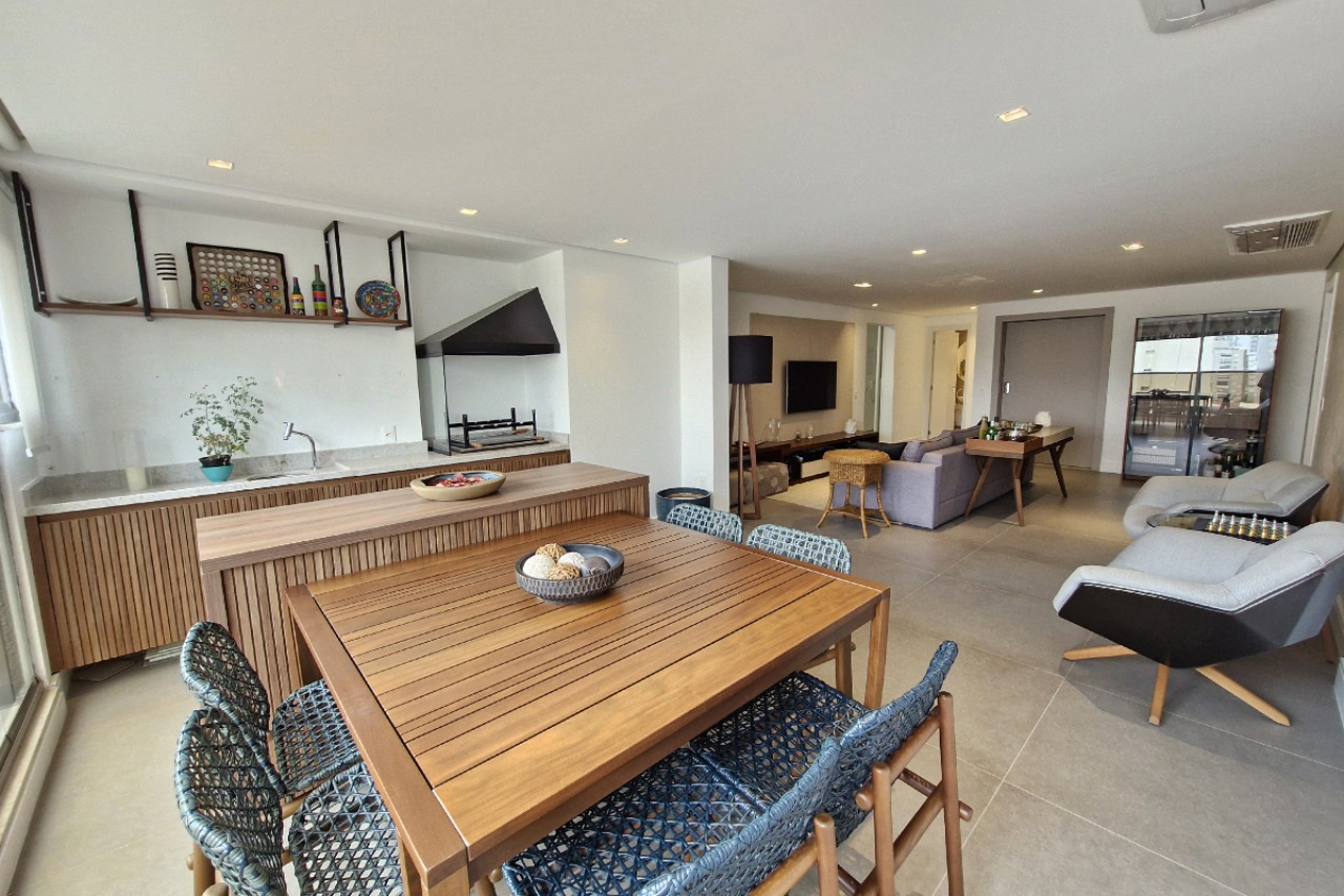 Apartamento, 3 quartos, 156 m² - Foto 1