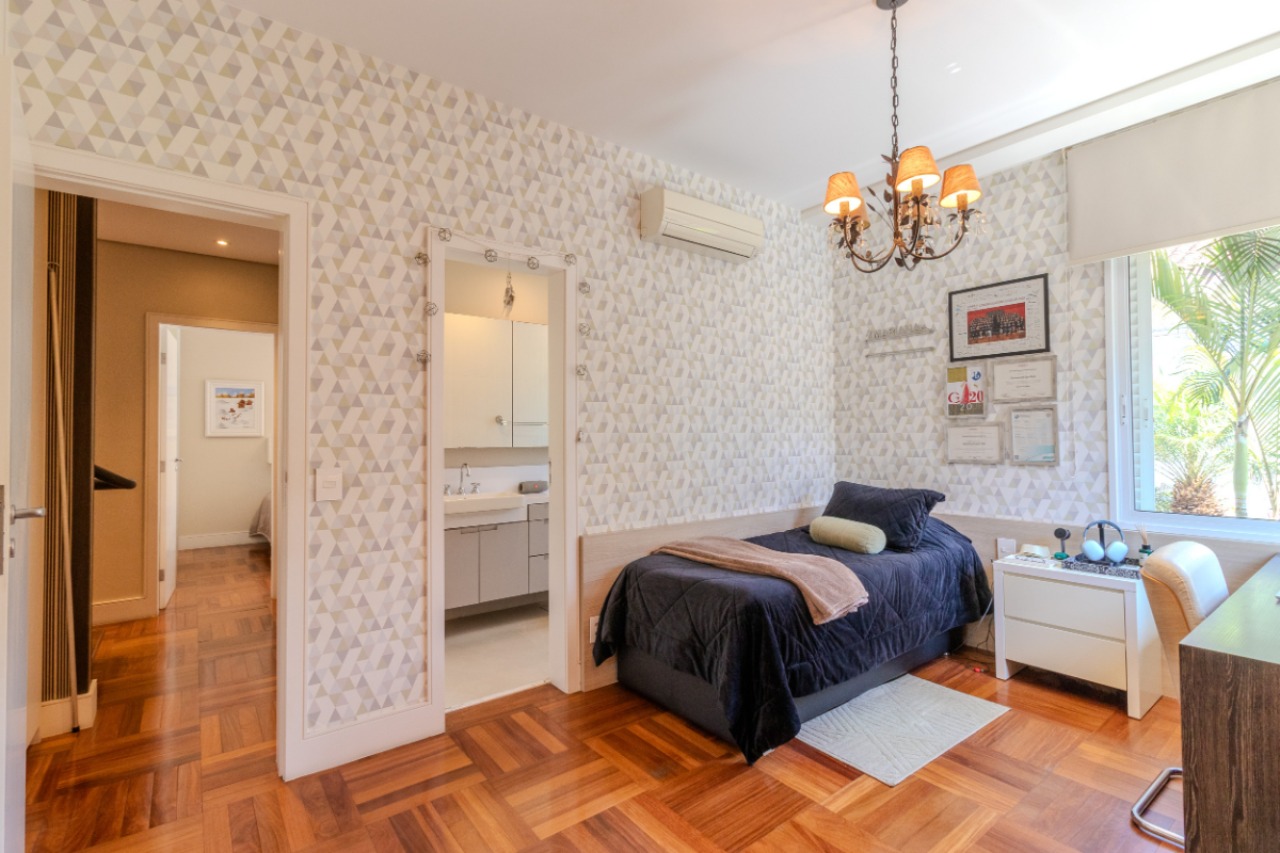 Casa, 4 quartos, 566 m² - Foto 36