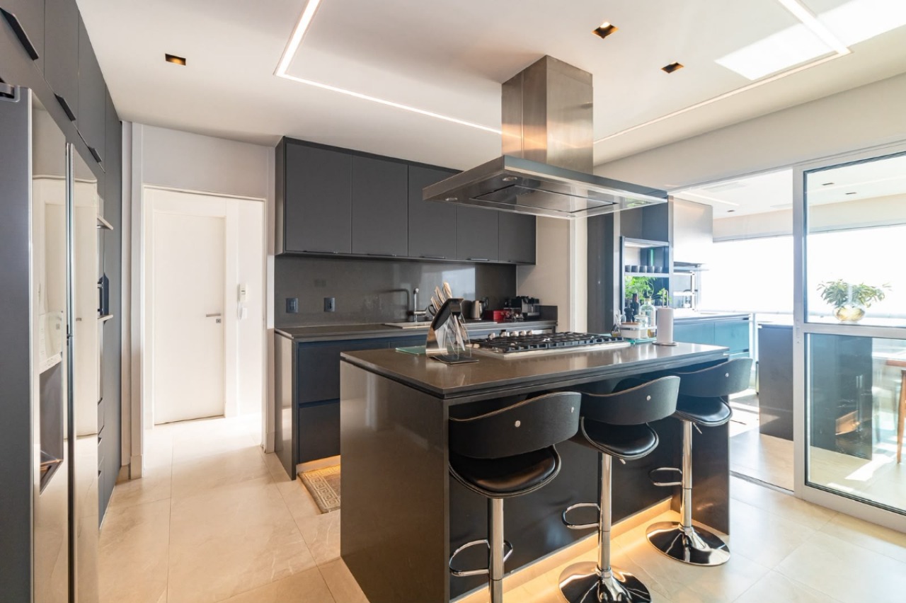 Cobertura, 3 quartos, 280 m² - Foto 11