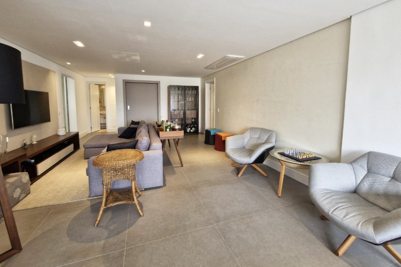 Apartamento, 3 quartos, 156 m² - Foto 10