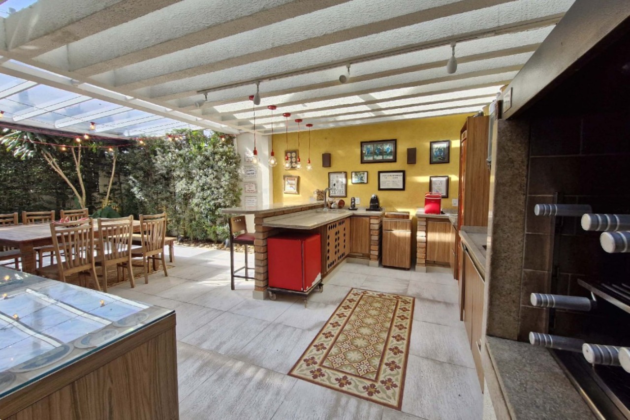Casa, 4 quartos, 182 m² - Foto 9