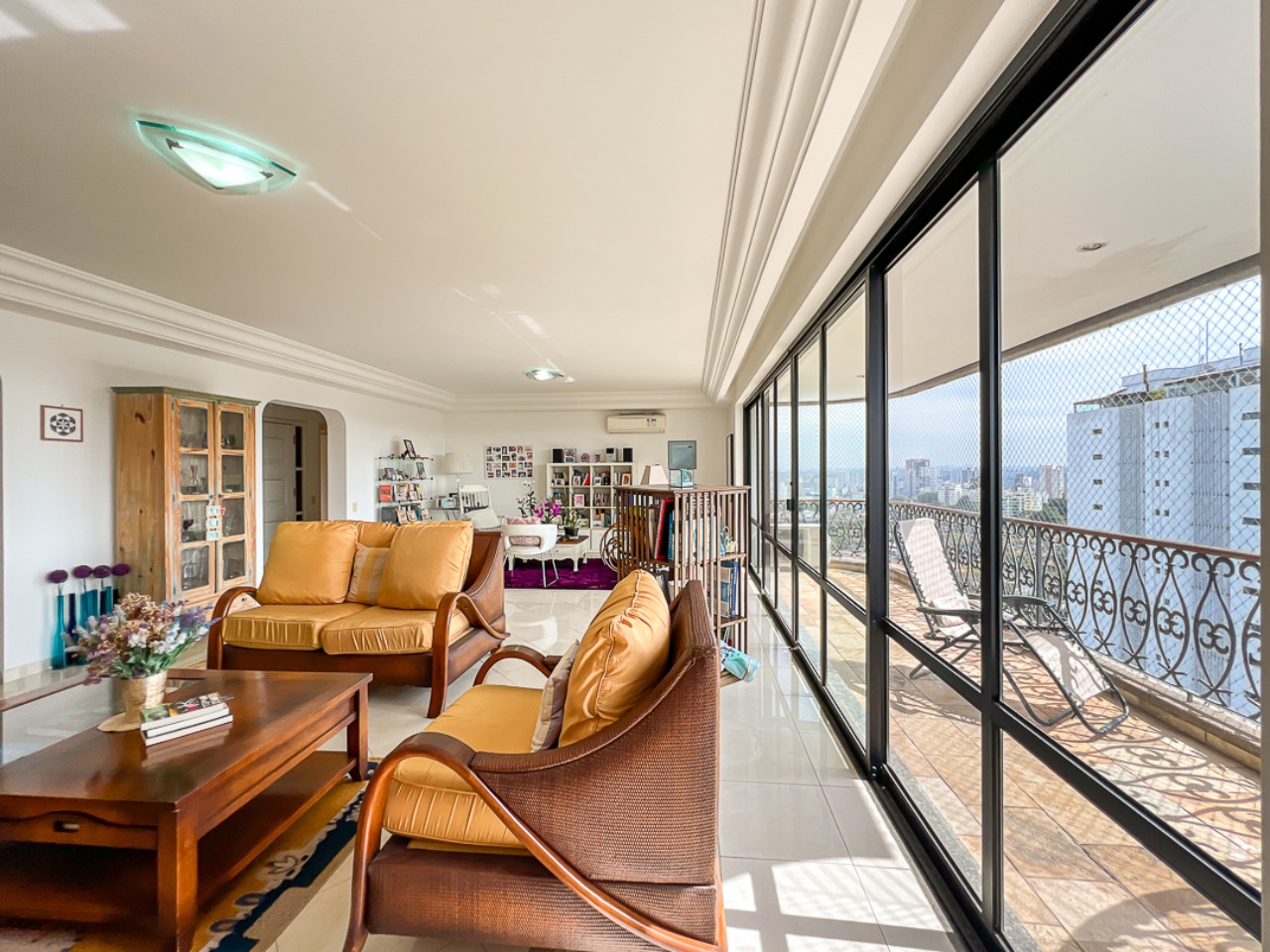 Apartamento, 4 quartos, 296 m² - Foto 1