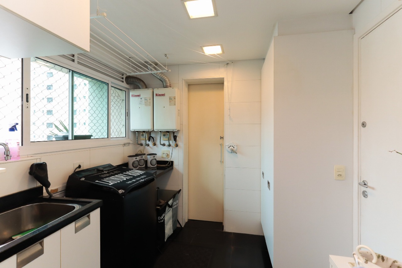 Apartamento, 4 quartos, 210 m² - Foto 22