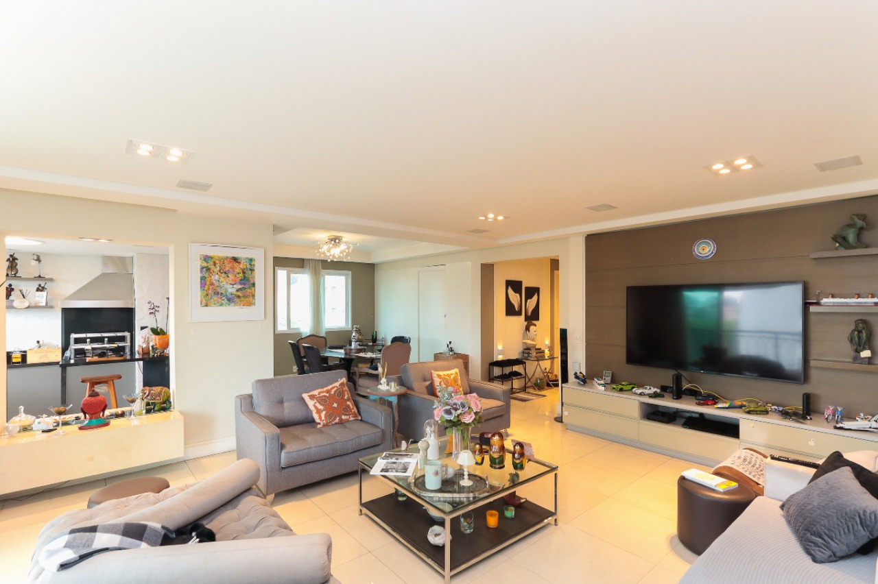 Apartamento, 4 quartos, 210 m² - Foto 1