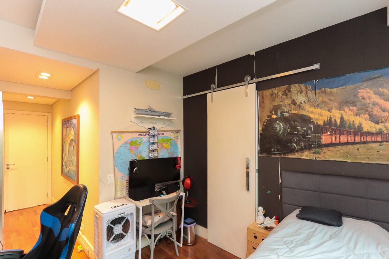 Apartamento, 4 quartos, 210 m² - Foto 35