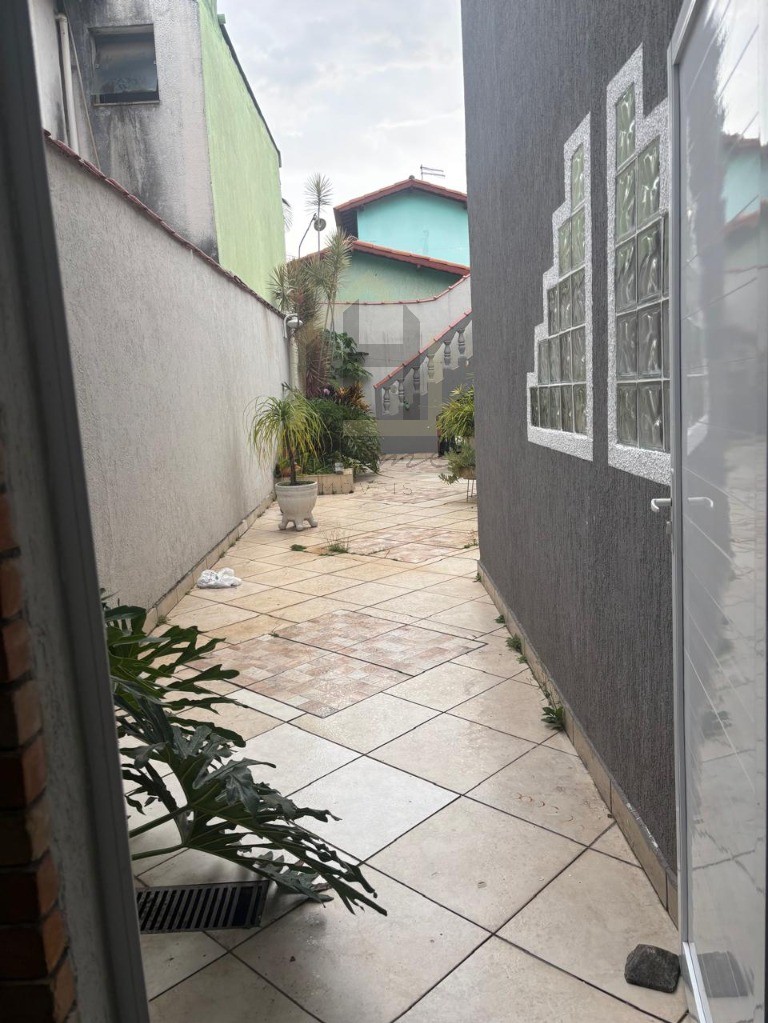 Casa, 3 quartos, 300 m² - Foto 31