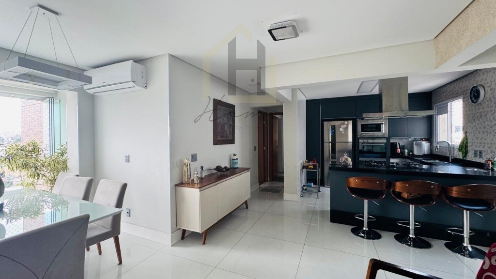 Apartamento, 3 quartos, 120 m² - Foto 1