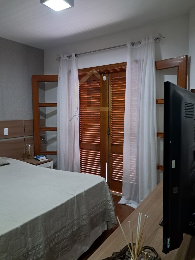 Casa, 3 quartos, 220 m² - Foto 29