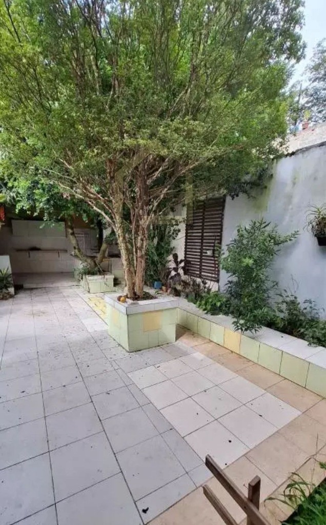 Casa, 5 quartos, 243 m² - Foto 2