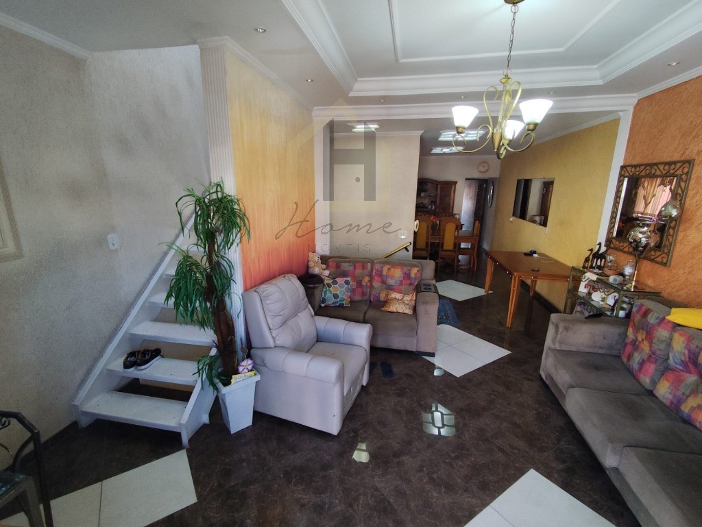 Cobertura, 3 quartos, 200 m² - Foto 1