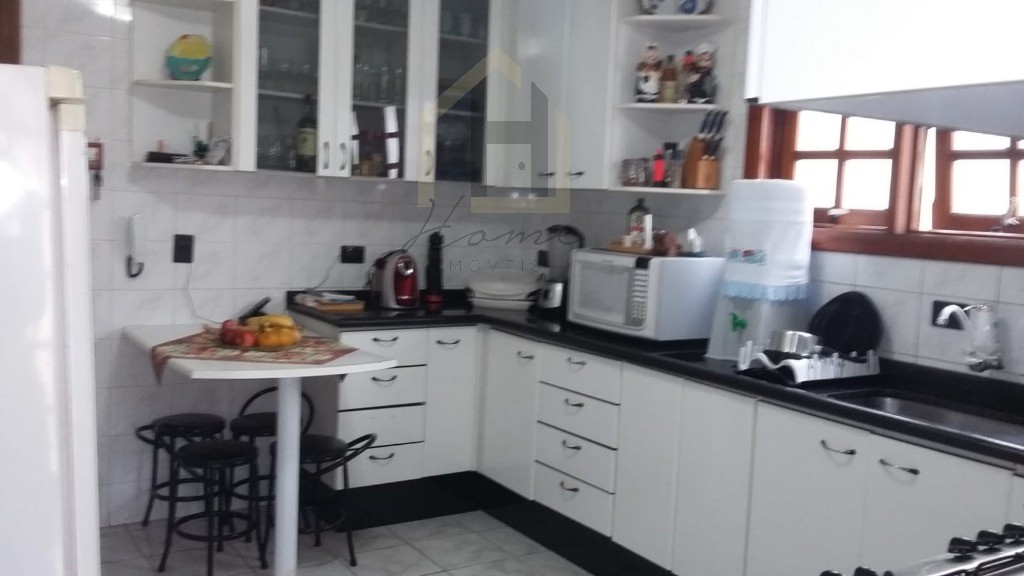 Casa, 3 quartos, 220 m² - Foto 4