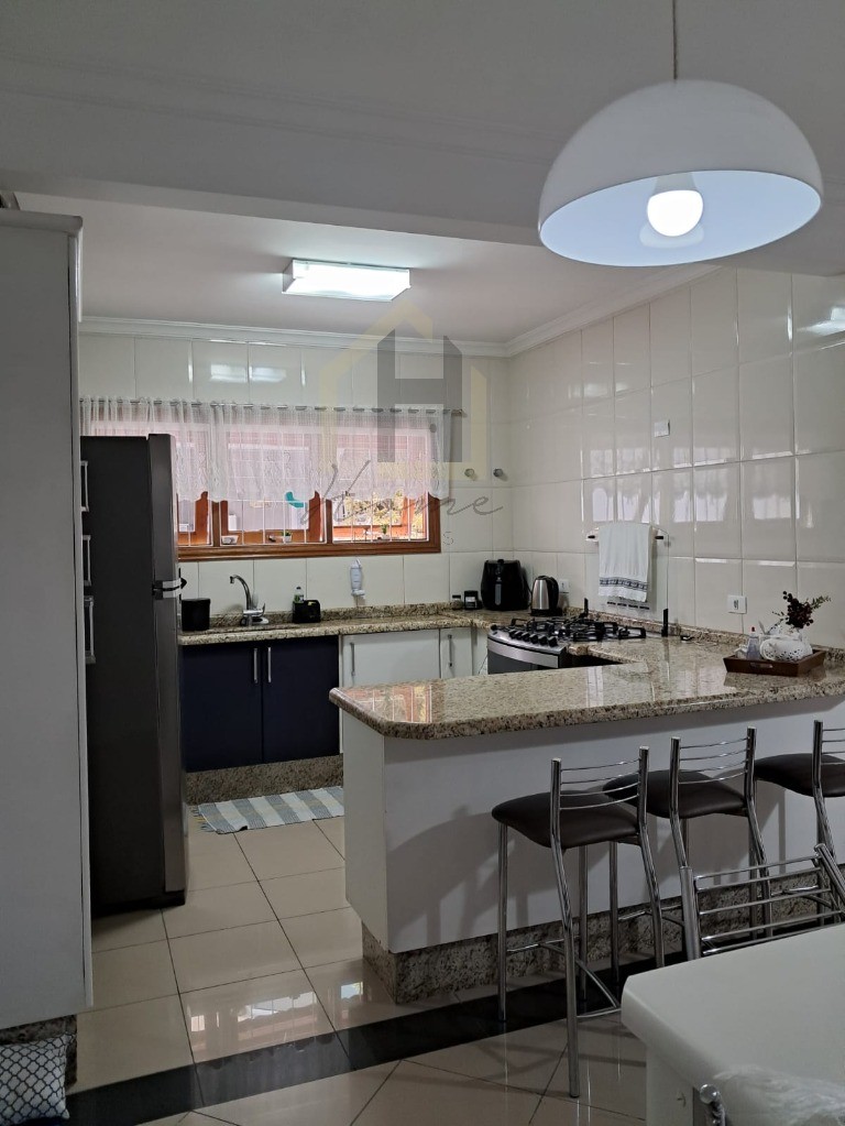 Casa, 3 quartos, 220 m² - Foto 50