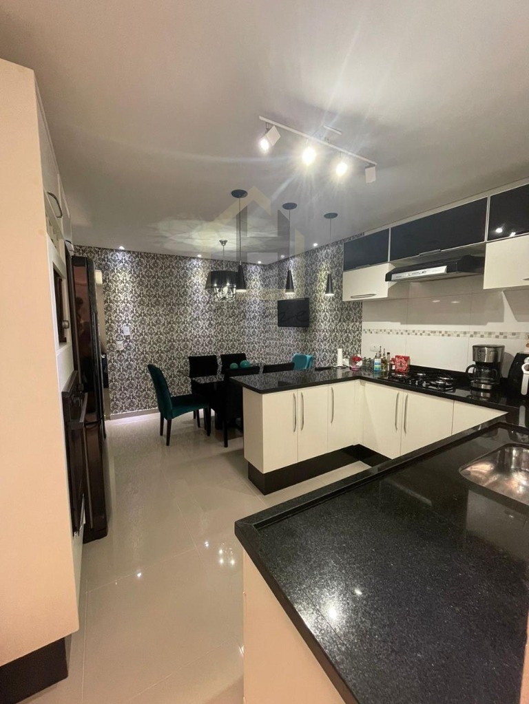 Casa, 3 quartos, 130 m² - Foto 13