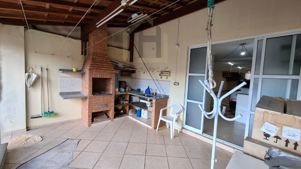 Casa, 4 quartos, 260 m² - Foto 49