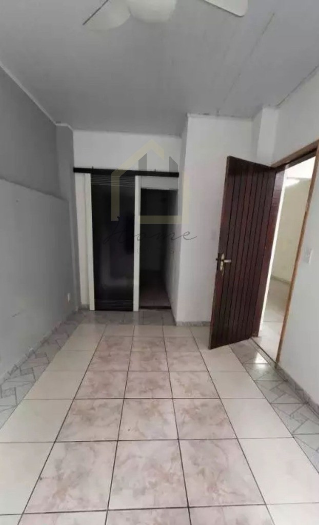 Casa, 5 quartos, 243 m² - Foto 4