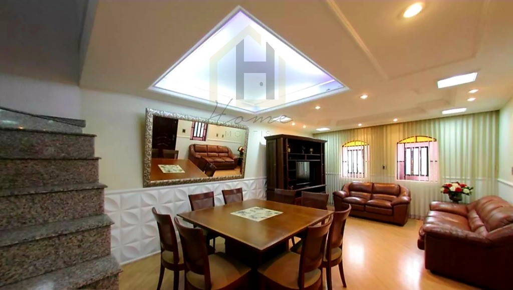Casa, 3 quartos, 205 m² - Foto 1