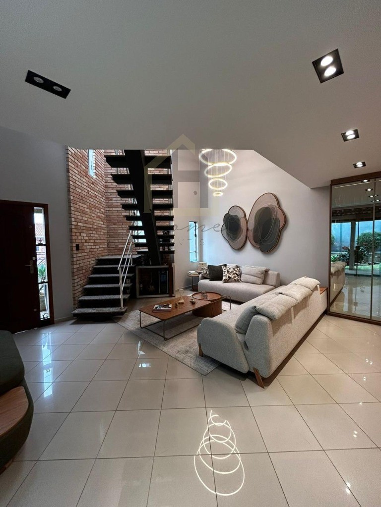 Casa, 3 quartos, 295 m² - Foto 4