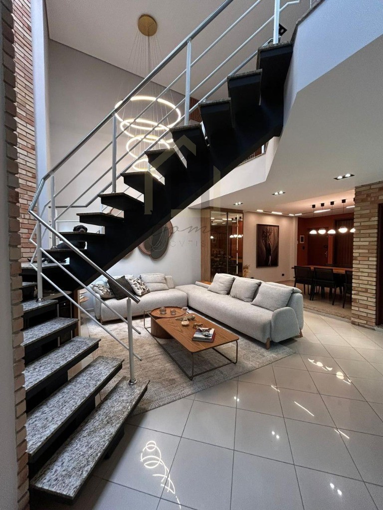 Casa, 3 quartos, 295 m² - Foto 3
