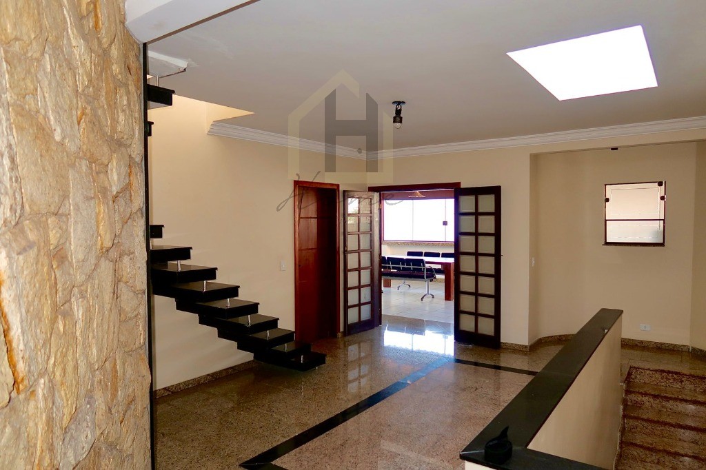 Casa, 3 quartos, 650 m² - Foto 3
