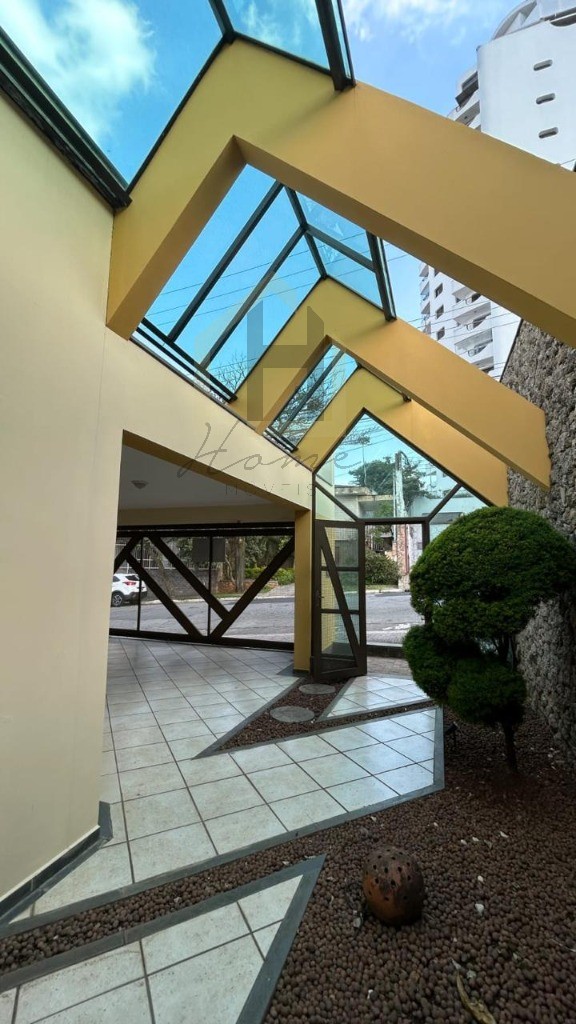 Casa, 3 quartos, 200 m² - Foto 1
