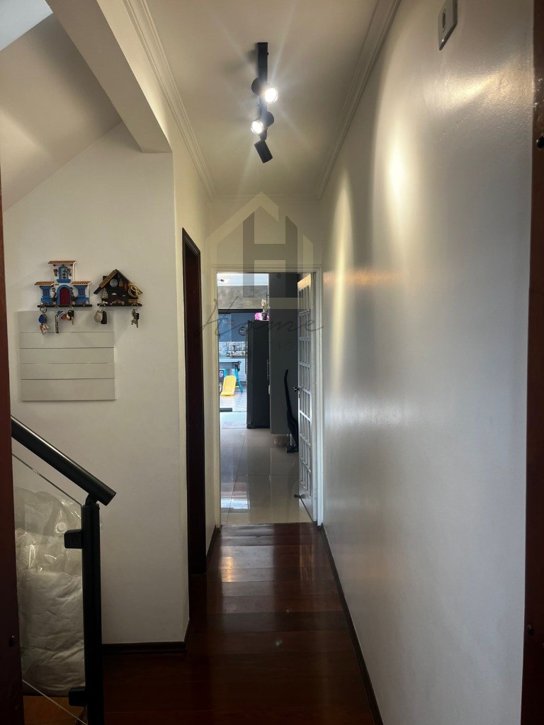 Casa, 3 quartos, 225 m² - Foto 10